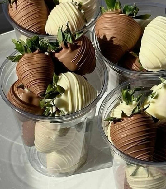 Chocolate Covered Strawberries - Premium